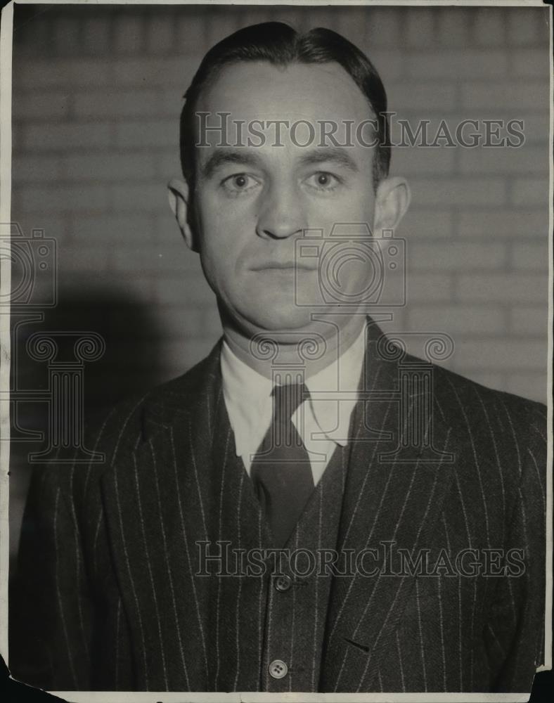 1991 Press Photo Shaker Heights Football Coach Earl Brubaker - cvb69954 - Historic Images