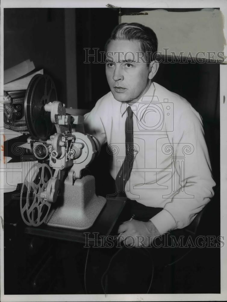 1956 Press Photo Cleveland Browns Football Coach Paul Bixer - cvb70042 - Historic Images