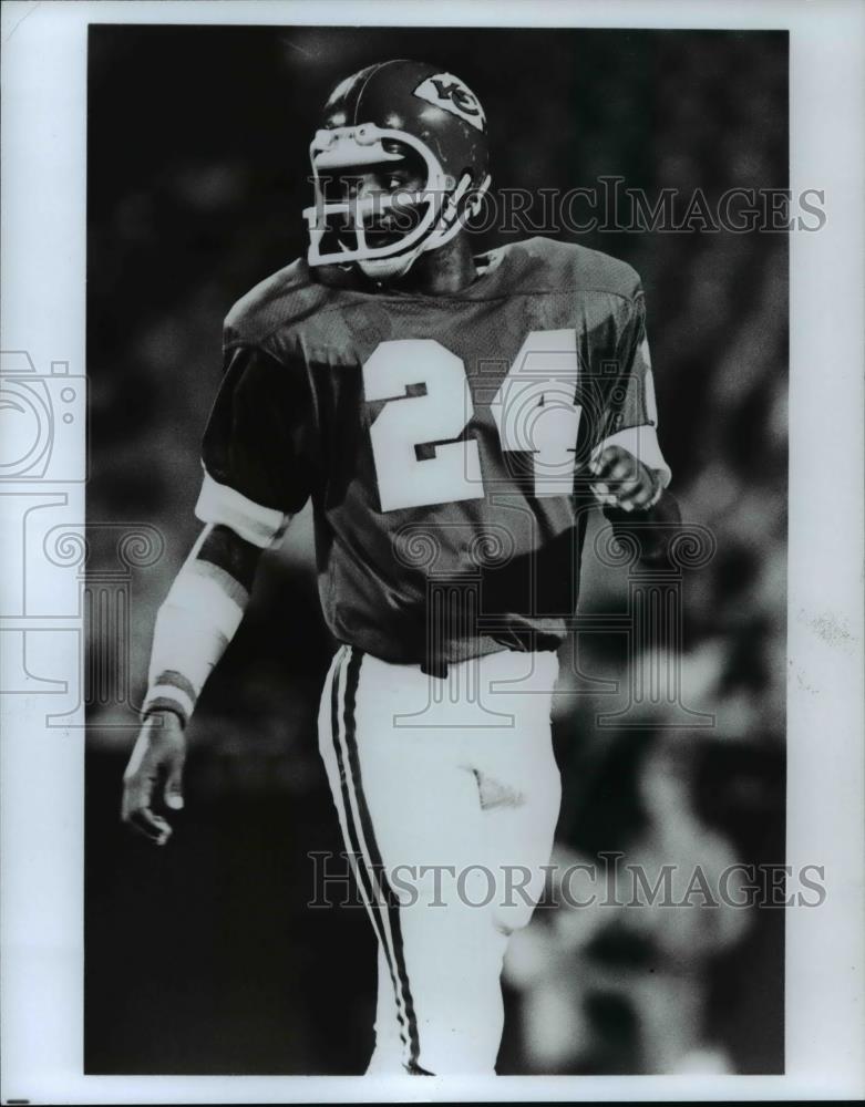 Press Photo Football player Gary Green - cvb70184 - Historic Images