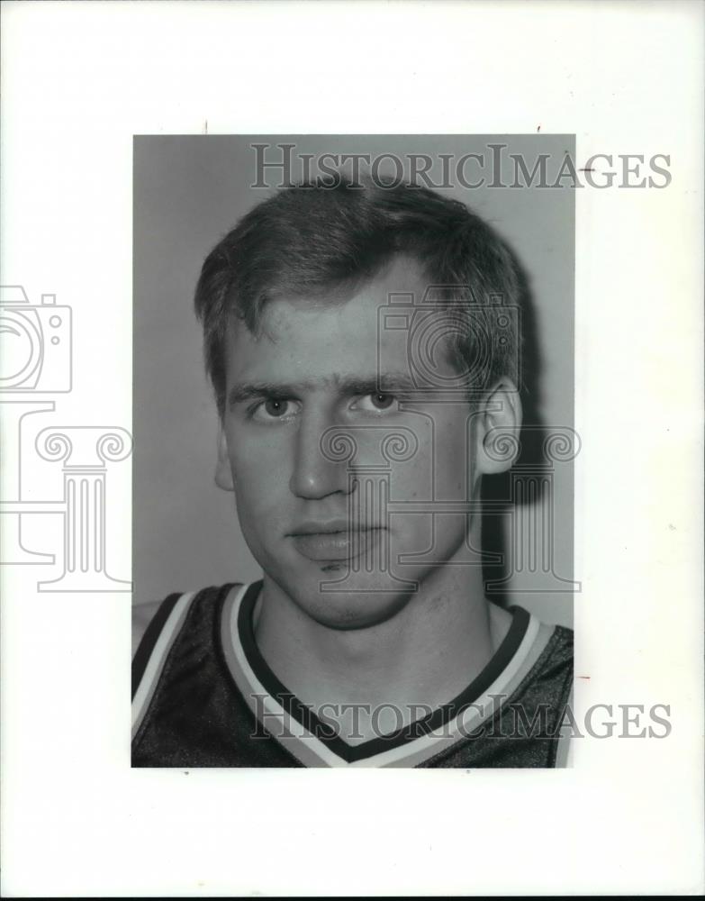 1990 Press Photo Mike Wawrzyniak, 1990 C.S.U basketball player - cvb70453 - Historic Images