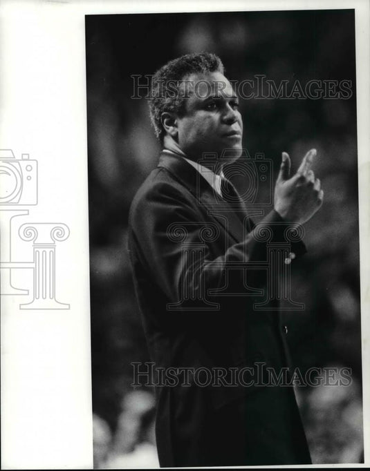 1985 Press Photo Boston Coach K.C. Jones - cvb70479 - Historic Images