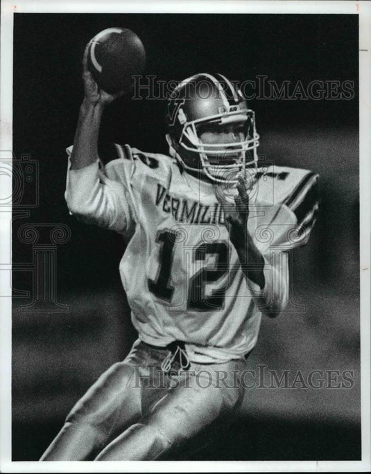 1991 Press Photo Vermillion Sailors Quarterback Chad Mayer (12) - cvb70551 - Historic Images