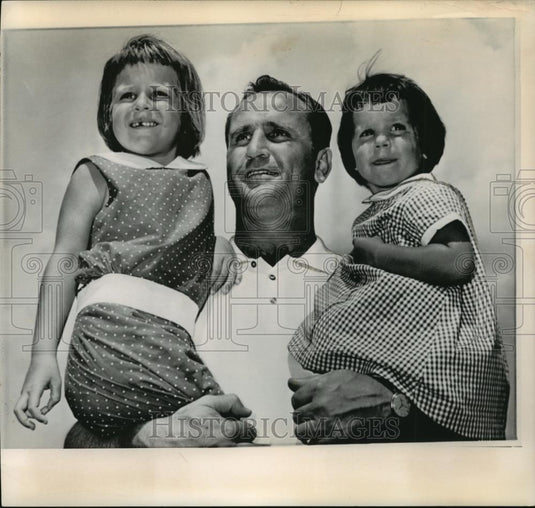 1965 Press Photo Big Daddy of the Colts. Coach Don Shula of Baltimore Colts. - Historic Images