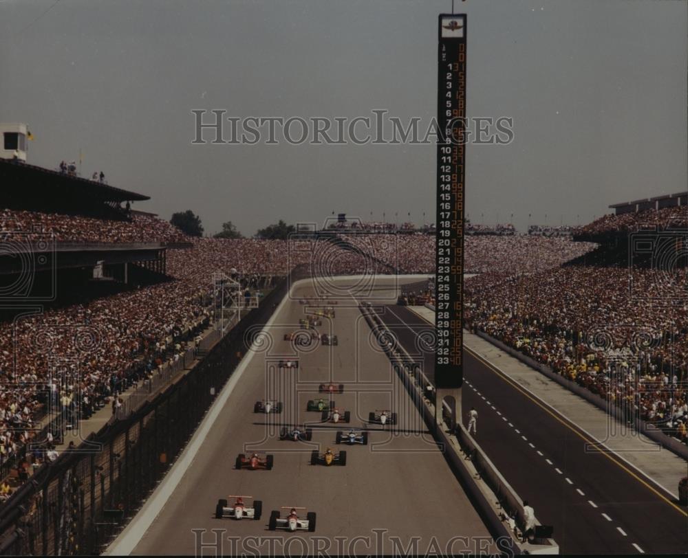 1994 Press Photo Indianapolis Motor Speedway Start of 78th Indianpolis 500. - Historic Images