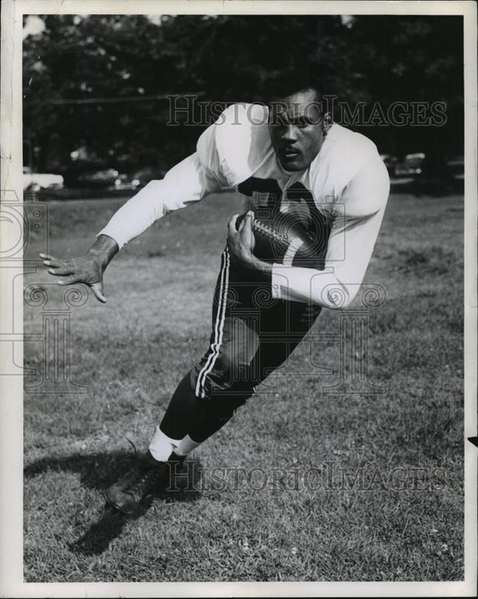 1958 Press Photo Left Half Ollie Matson, Cleveland Cardinal - cvb71622 - Historic Images