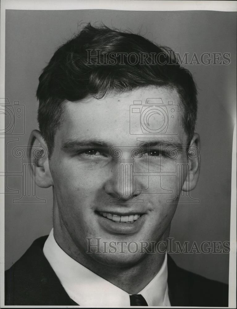 1953 Press Photo Bob Bryant, Back Oberlin - cvb71668 - Historic Images