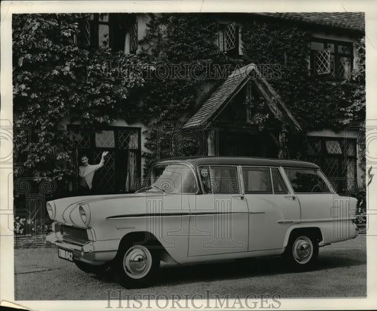 1958 Press Photo Vauxhall Station Wagon-1958 - cvb72067 - Historic Images