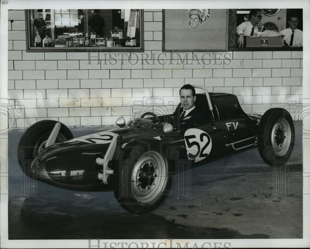 1966 Press Photo John Tauchi in Formula V - cvb72228 - Historic Images