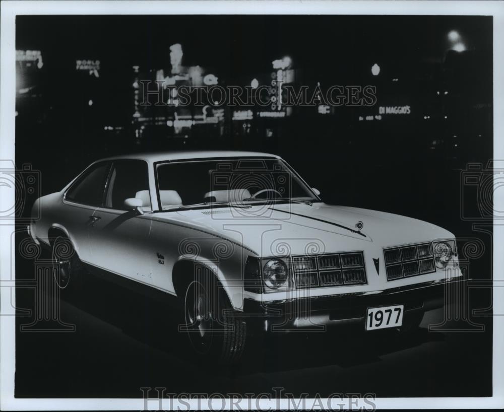 1977 Press Photo Automobiles - Pontiac Ventura - cvb72340 - Historic Images