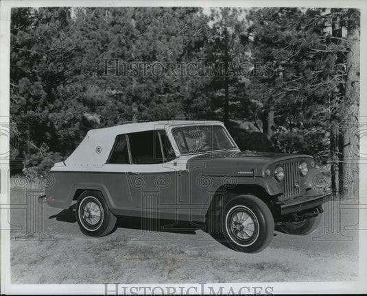 1967 Press Photo 1967 Jeep Jeepster Convertible - cvb72379 - Historic Images