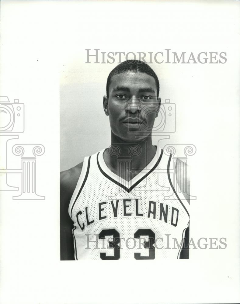Press Photo Cleveland State Basketball Team Player - cvb72500 - Historic Images