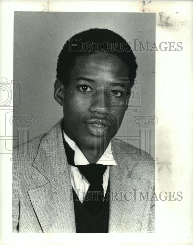 Press Photo Brad Sellers of Warrrensville High Basketball Team - cvb72646 - Historic Images