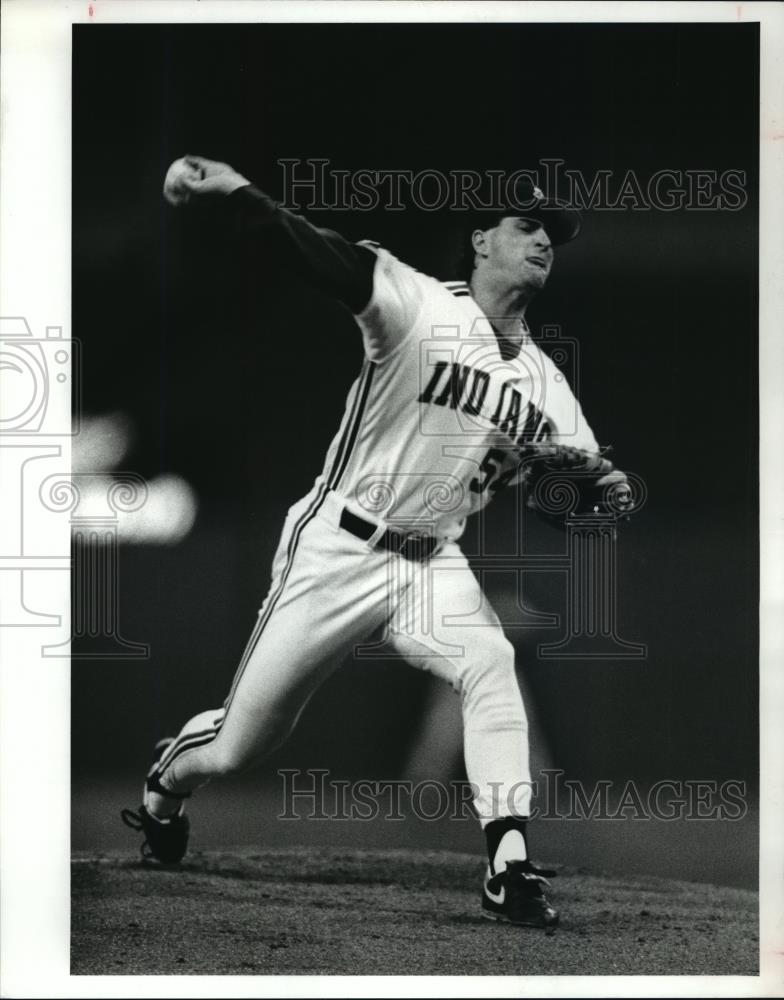 1989 Press Photo Cleveland Indians pitcher Rod Nichols against Oakland A&#39;s - Historic Images