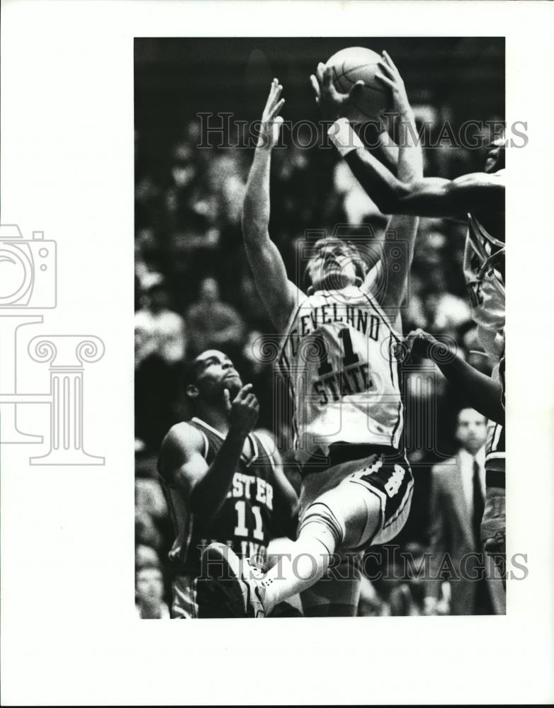 Press Photo Cleveland State Basketball - cvb72785 - Historic Images
