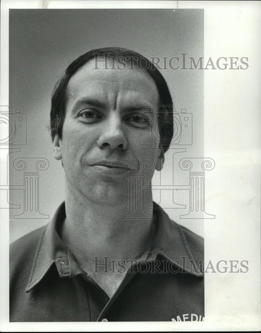 1983 Press Photo Coach Alan Darner - cvb72932 - Historic Images