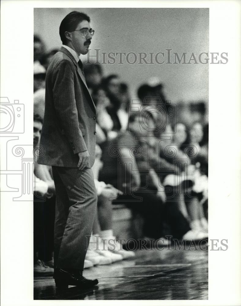 1991 Press Photo Vermilion High School coach Colatruglio - cvb72943 - Historic Images