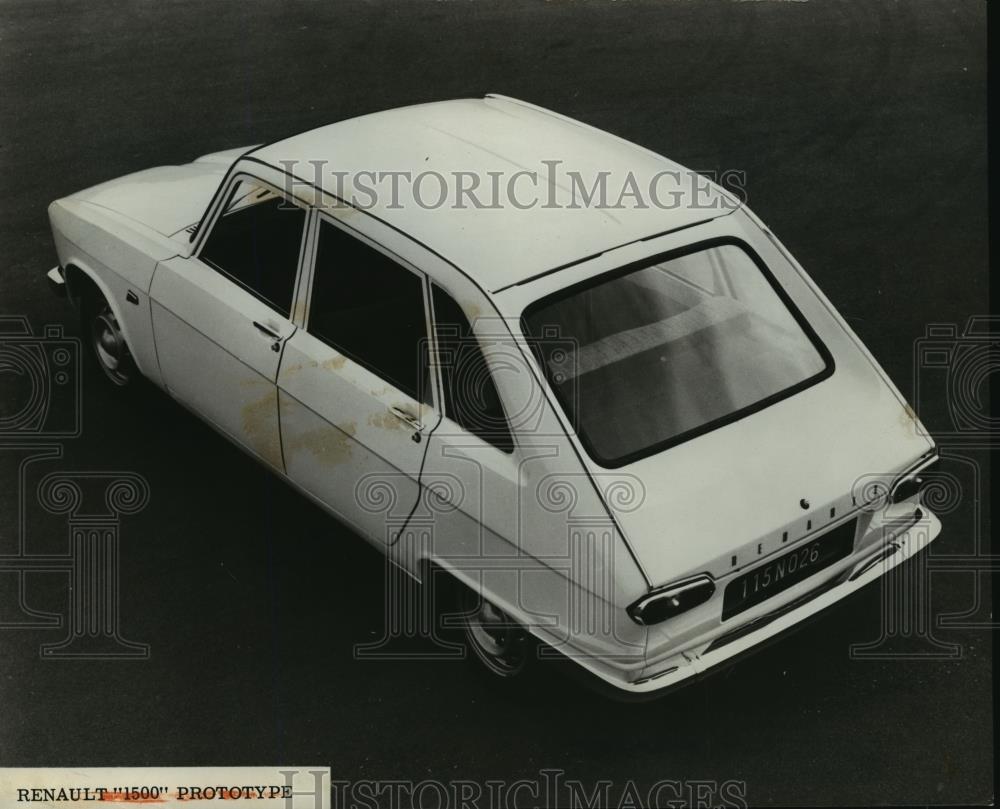 1965 Press Photo Renault 1500 Sedan-Wagon Prototype - cvb73162 - Historic Images