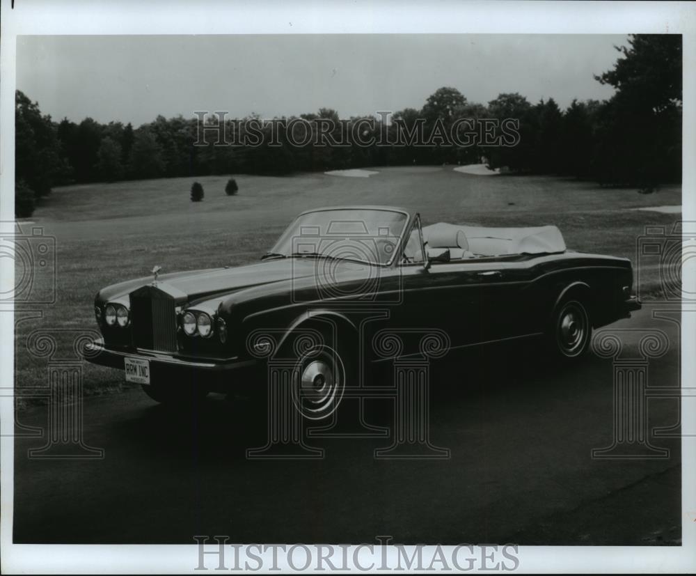 1961 Press Photo Rolls Royce Corniche - cvb73165 - Historic Images