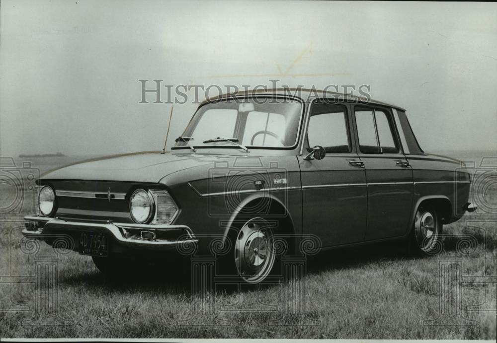 1968 Press Photo 1967 Renault 10 automobile - cvb73188 - Historic Images