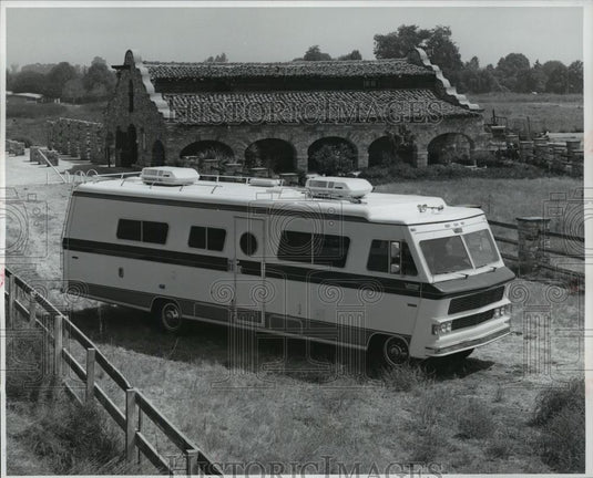 1975 Press Photo Campers - cvb73258 - Historic Images