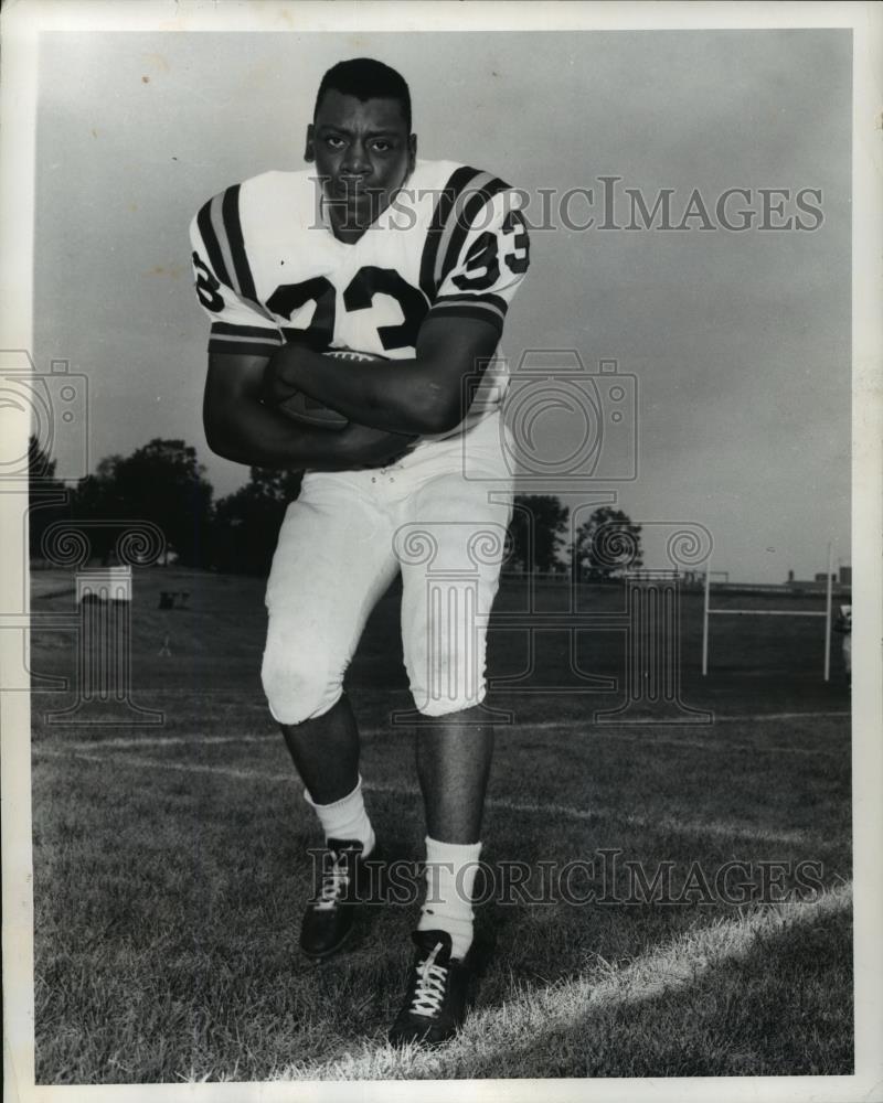 1963 Press Photo Willy Asbury, Kent State football fullback - cvb73340 - Historic Images