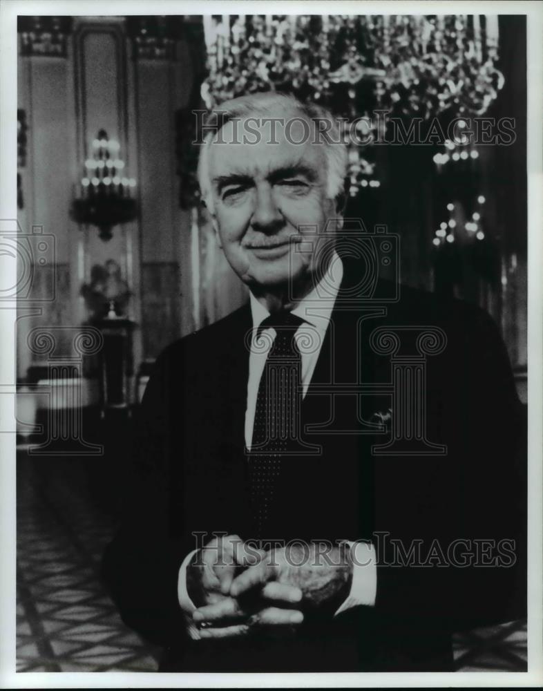 1997 Press Photo Walter Cronkite hosts From Vienna: The New Year&#39;s Celebration. - Historic Images