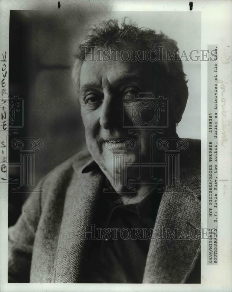 1983 Press Photo Irwin Shaw, the author, during an interview at his home. - Historic Images