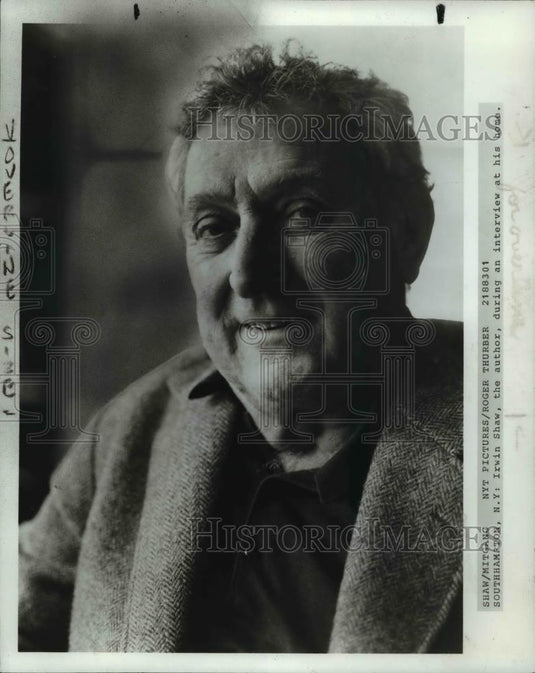1983 Press Photo Irwin Shaw, the author, during an interview at his home. - Historic Images