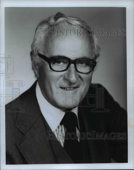 1977 Press Photo Sidney Simon - cvp98306 - Historic Images
