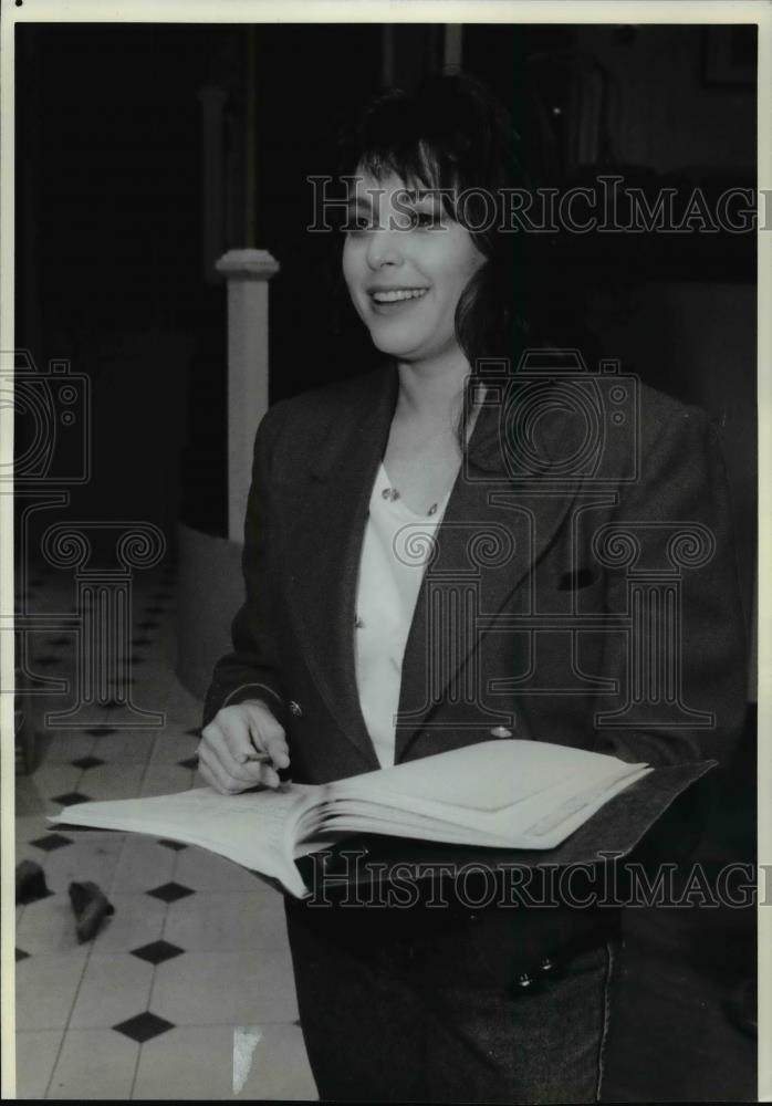 1989 Press Photo Fledgling playwright Ellen Simon - cvp98364 - Historic Images