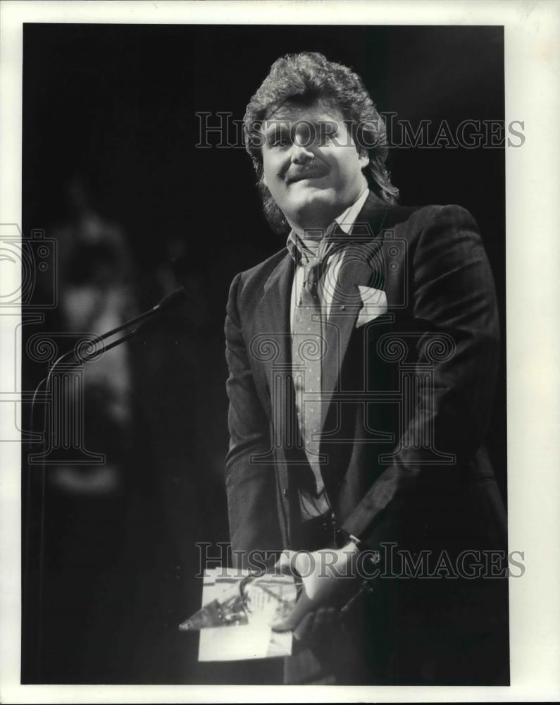 1985 Press Photo Ricky Skaggs-CMA awardee - cvp98481 - Historic Images