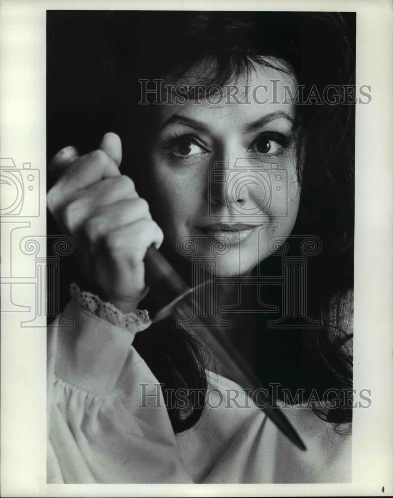 1971 Press Photo Arlene Saunderes as Beatrix Cenci-opera singer - cvp98501 - Historic Images