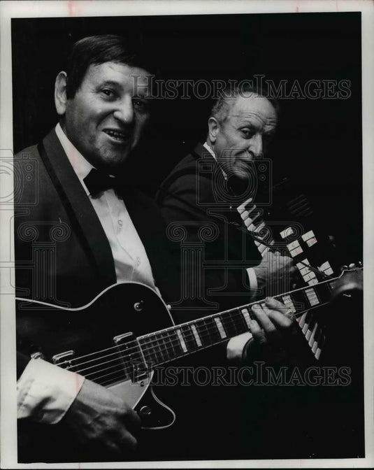 1972 Press Photo Joe Shiro and Joe Baldi - cvp98541 - Historic Images