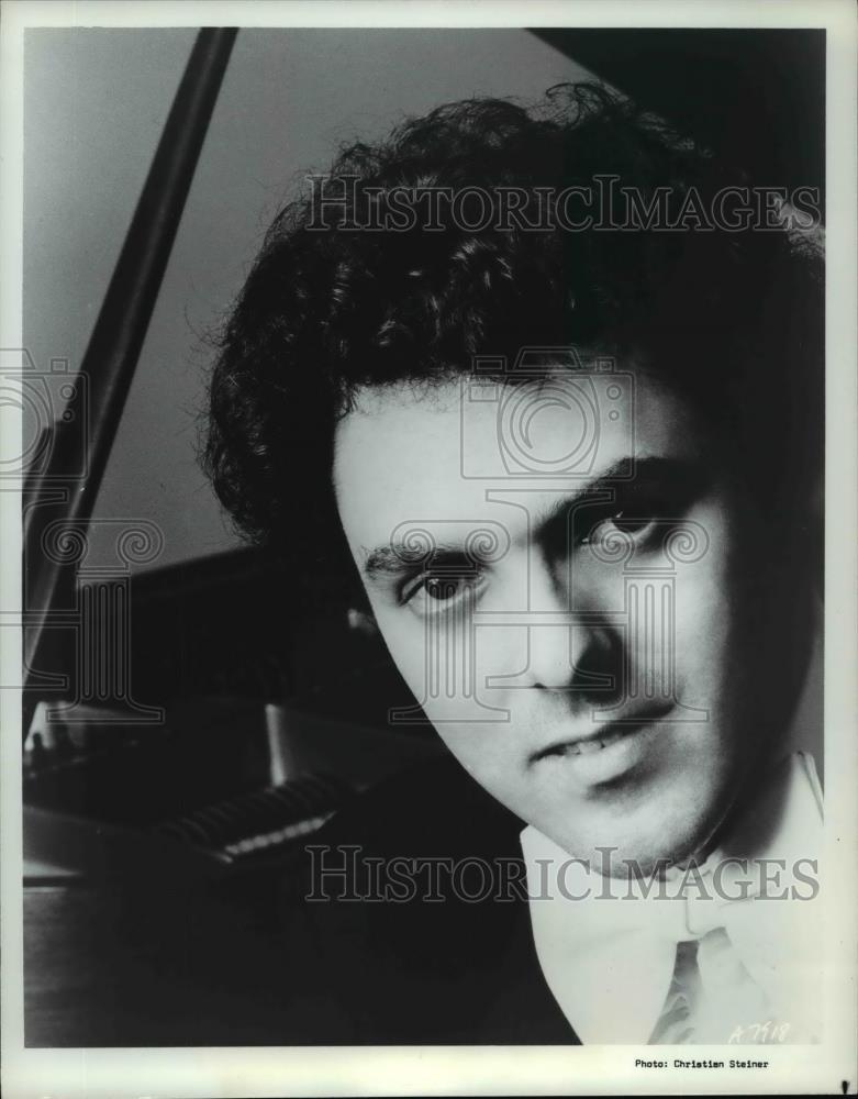 1984 Press Photo Paul Schenly-pianist - cvp98576 - Historic Images