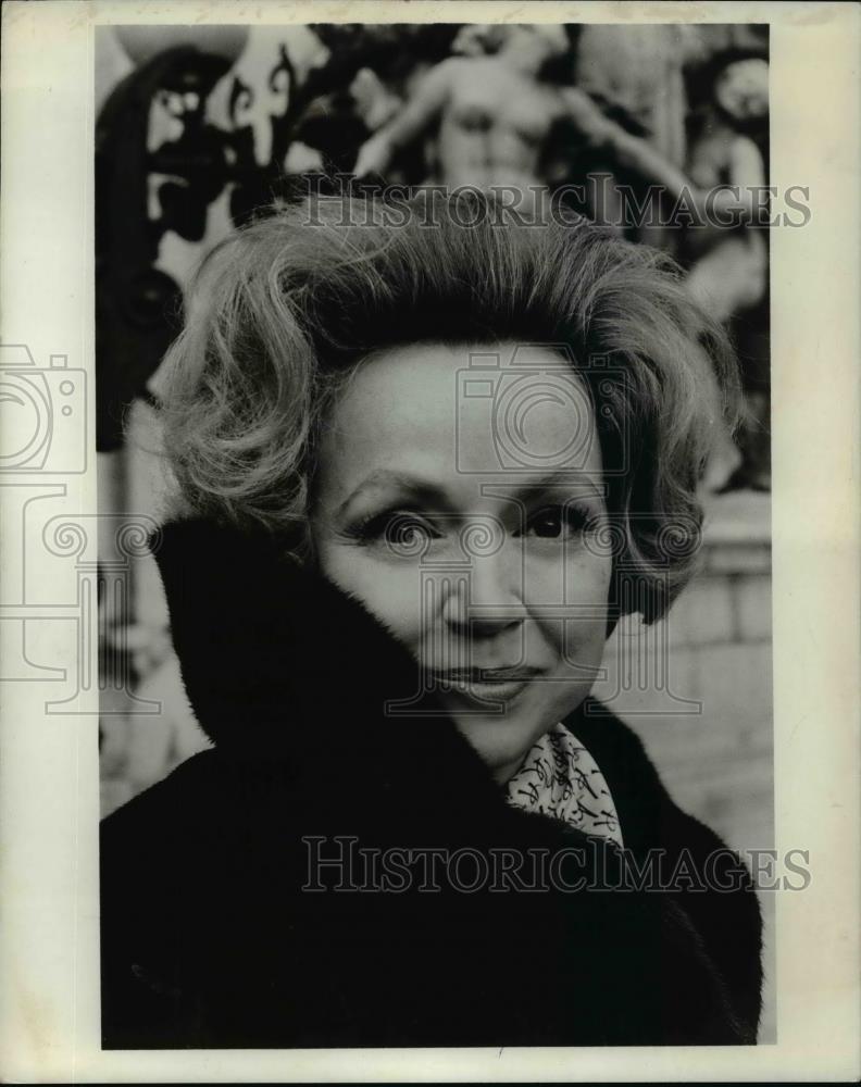 1974 Press Photo Arlene Sauders-soprano - cvp98582 - Historic Images