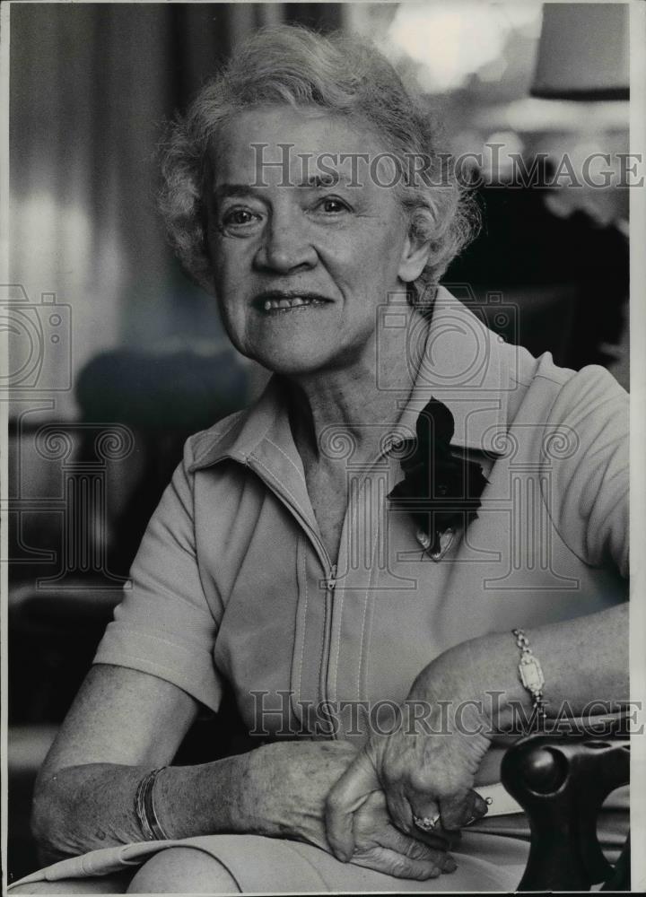 1984 Press Photo Margaret Chase Smith at home in Skowhegan, Maine - cvp98701 - Historic Images
