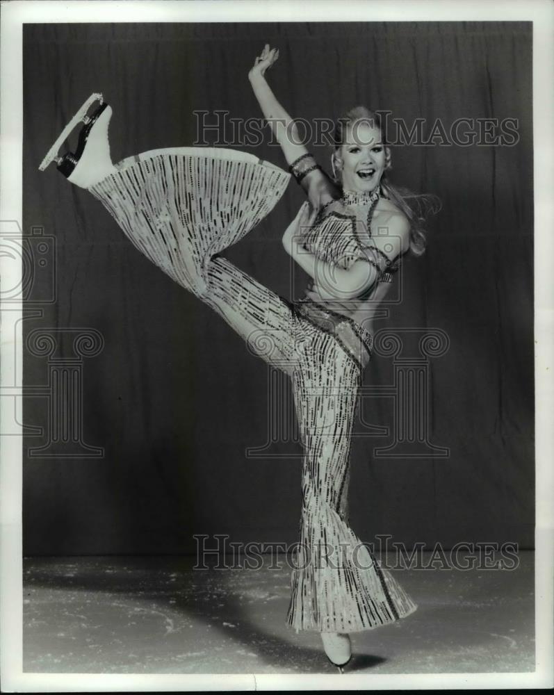 1979 Press Photo Golden Girl Karen Kresge in Shipstads and Johnson Ice Follies - Historic Images