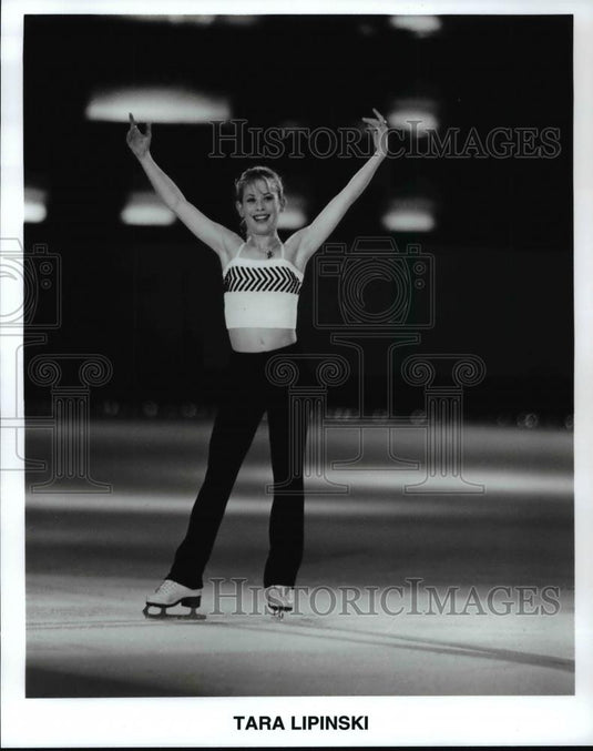 Press Photo An American former figure skater Tara Lipinski - cvp98781 - Historic Images