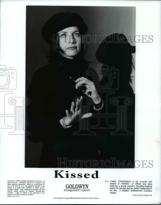 1997 Press Photo Lynne Stopkewich is the co-writer and director of "KISSED" - Historic Images
