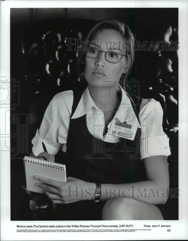 1995 Press Photo Tia Carrere in Jury Duty. - cvp98922 - Historic Images