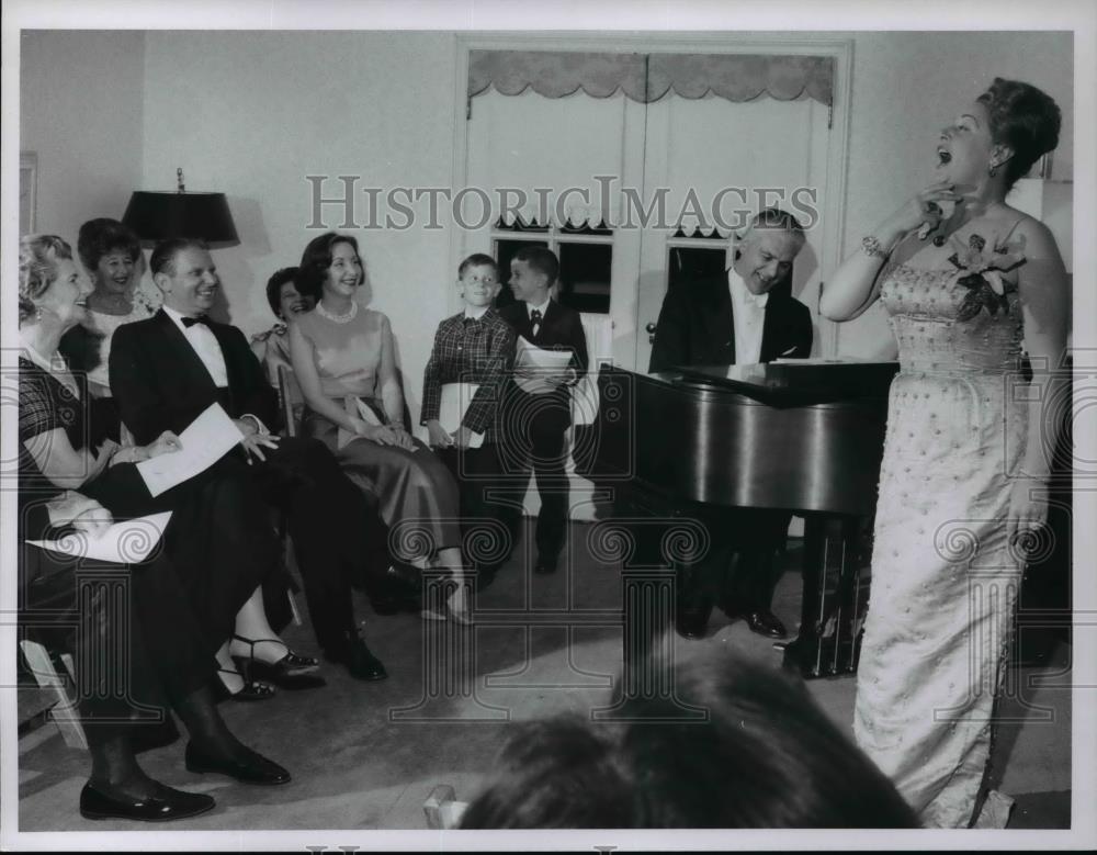 1992 Press Photo Eleonor Steber - cvp99093 - Historic Images