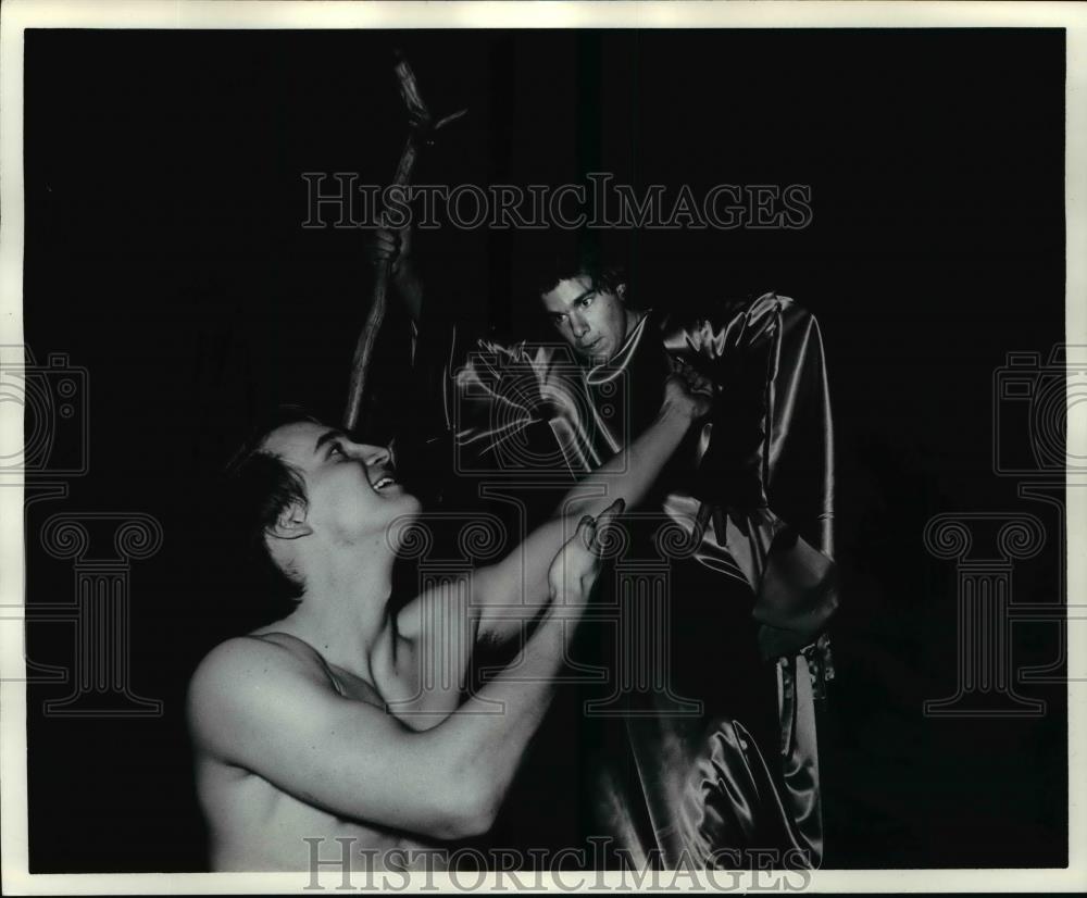 1971 Press Photo Dark Of The Moon-Craig Smith and Jeremy Smith - cvp99123 - Historic Images