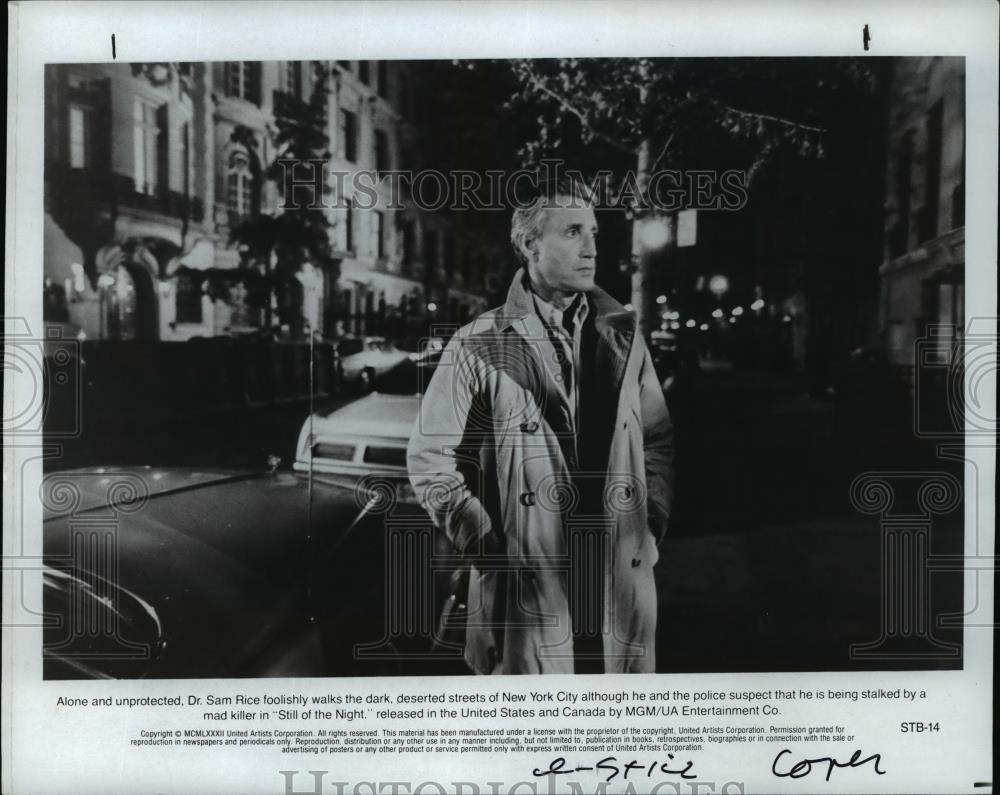 1982 Press Photo Roy Scheider in &quot;Still of the Night.&quot; - cvp99185 - Historic Images