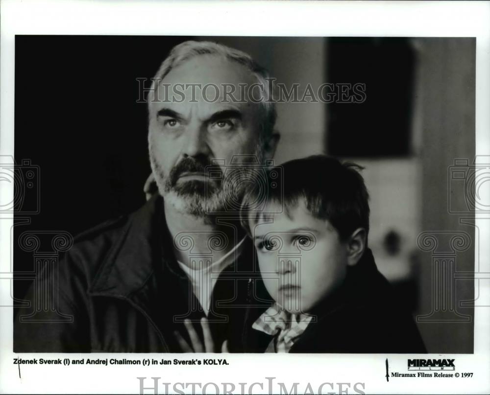 1997 Press Photo Zdenek Sverak and Andrej Chalimon in Kolya. - cvp99283 - Historic Images