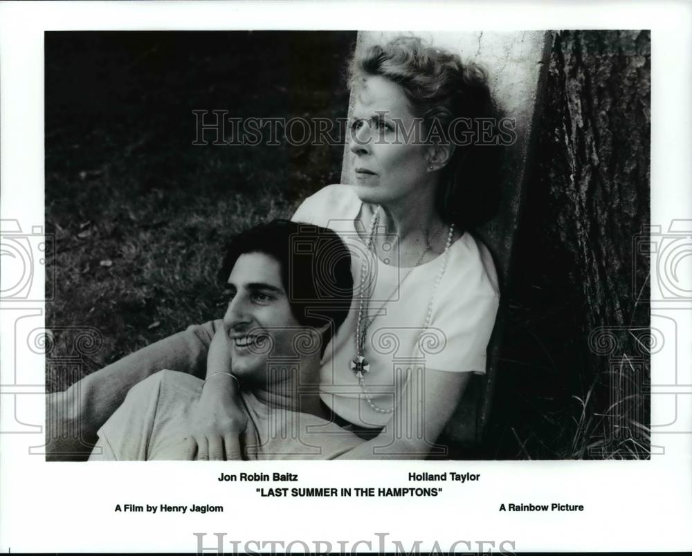 Press Photo Last Summer In the Hamptons-Jon Robin Baitz and Holland Taylor - Historic Images