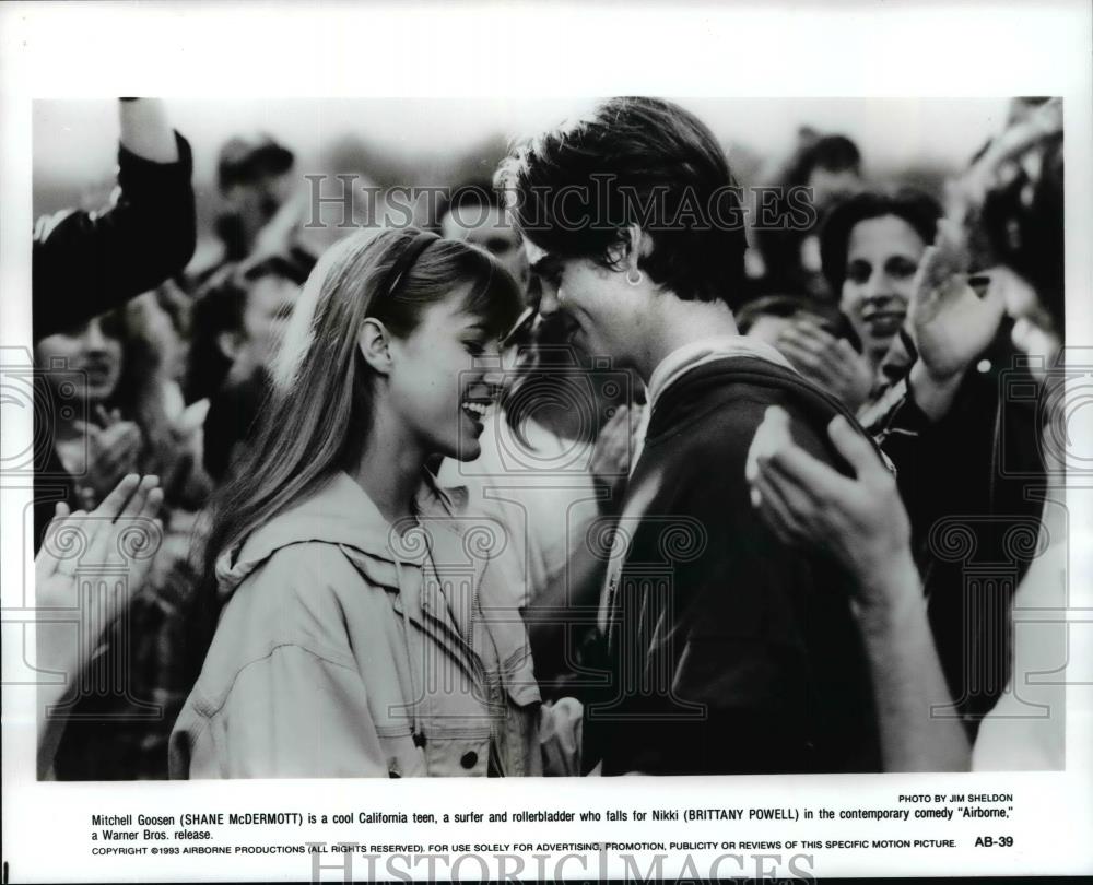 1994 Press Photo Shane McDermott and Brittany Powell in "Airborne" - cvp99354 - Historic Images