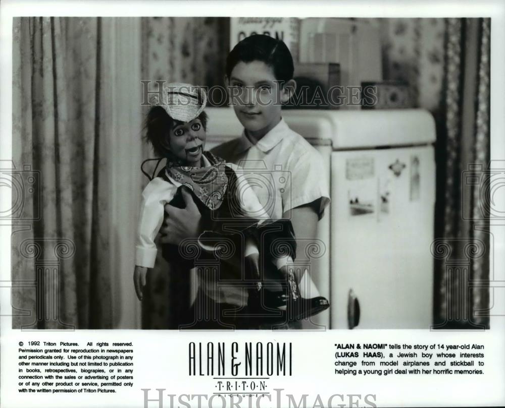 1983 Press Photo Lukas Haas in the movie "ALAN & NAOMI" - cvp99360 - Historic Images
