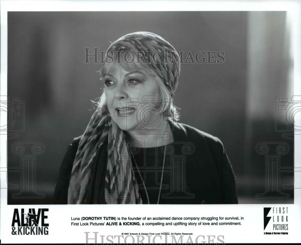 Press Photo Alive &amp; Kicking-Dorothy Tutin - cvp99376 - Historic Images