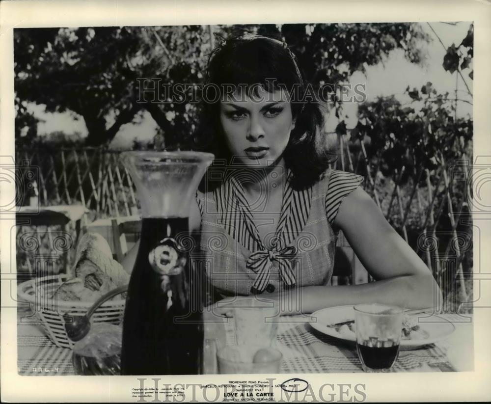 1960 Press Photo Sandra Milo in Love A La Carte. - cvp99565 - Historic Images