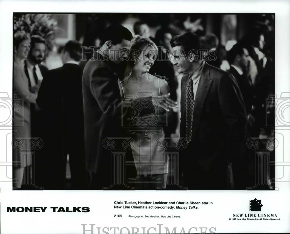 1997 Press Photo Chris Tucker,Heather Locklear and Charlie Sheen in MONEY TALKS - Historic Images